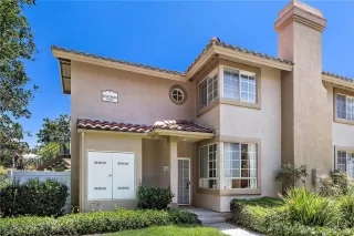 Photo #1: OC26132397 Listing 