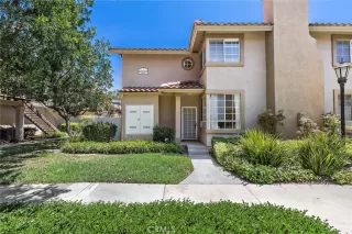 Photo #4: OC26132397 Listing 