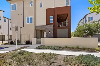 Photo #6: OC26132452 Listing