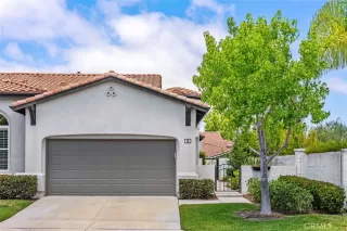 Photo #2: OC26132506 Listing