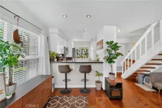 Photo #4: OC26132687 Listing 