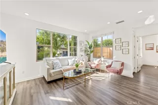 Photo #1: OC26132999 Listing