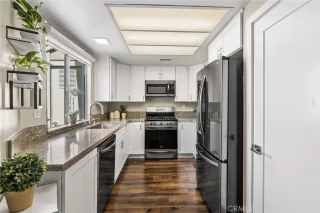 Photo #6: OC26133353 Listing