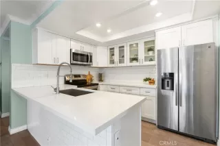 Photo #5: OC26133381 Listing 
