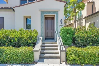 Photo #2: OC26133577 Listing 