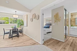Photo #4: OC26133703 Listing