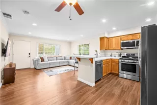 Photo #6: OC26133876 Listing