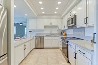 Photo #6: OC26134007 Listing 