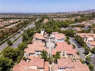 Photo #1: OC26134020 Listing