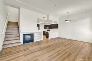 Photo #3: OC26134134 Listing 
