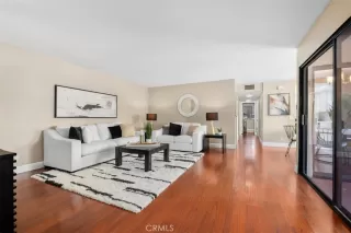 Photo #2: OC26134293 Listing 