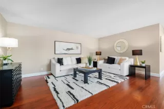 Photo #3: OC26134293 Listing 