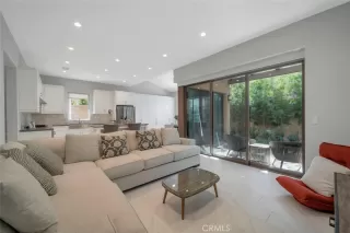 Photo #6: OC26134334 Listing 