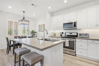 Photo #3: OC26134524 Listing