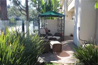 Photo #2: OC26134807 Listing