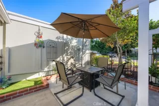 Photo #4: OC26134917 Listing 