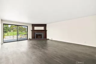 Photo #6: OC26134969 Listing
