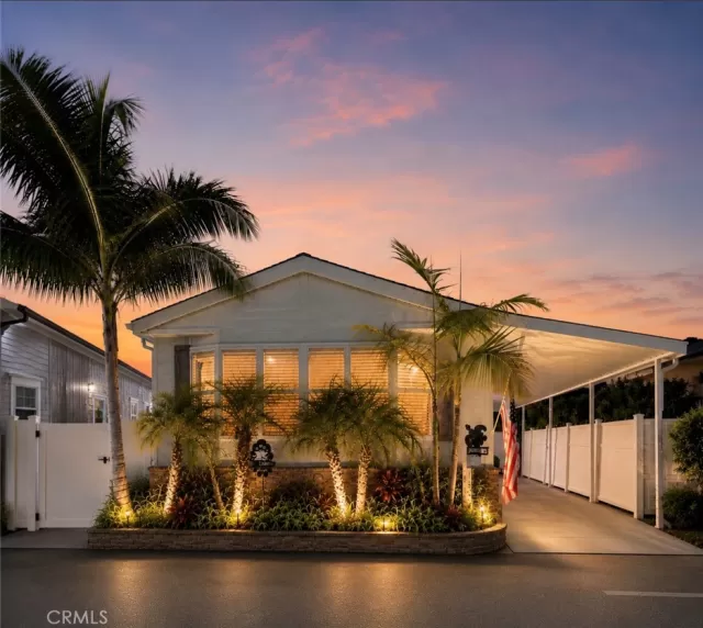 MLS: OC26135251 Condo For Sale