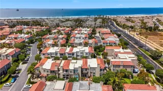 Photo #3: OC26135412 Listing