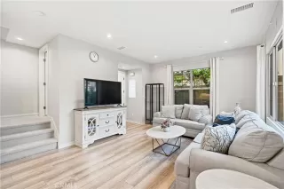 Photo #2: OC26135441 Listing 