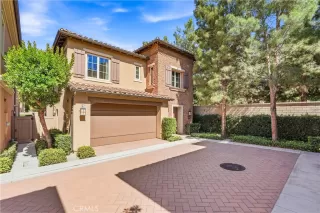 Photo #2: OC26135545 Listing