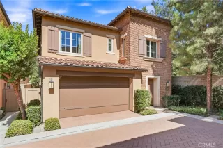 Photo #3: OC26135545 Listing