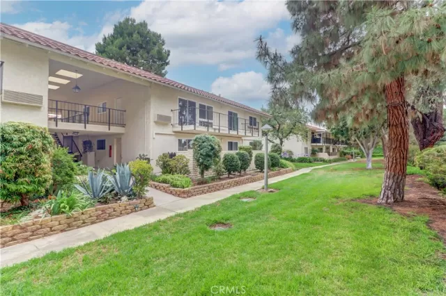 MLS: OC26135550 Condo For Sale