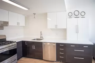 Photo #2: OC26135571 Listing 