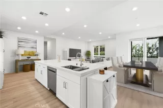 Photo #2: OC26135745 Listing 