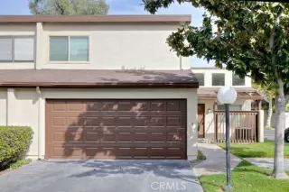 Photo #1: OC26136234 Listing 