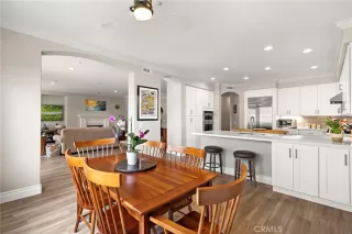 Photo #6: OC26136336 Listing