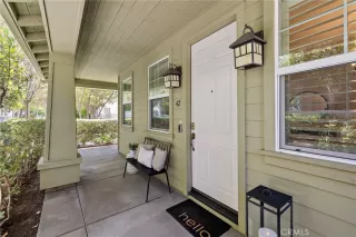 Photo #2: OC26136440 Listing