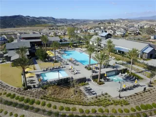 Photo #4: OC26136529 Listing 