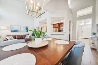 Photo #4: OC26136664 Listing
