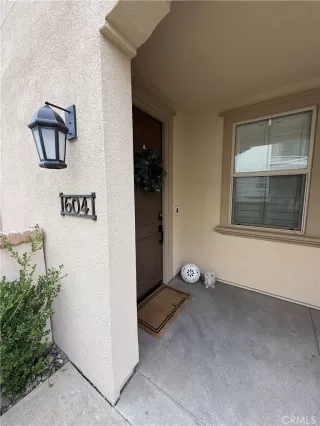 Photo #1: OC26136736 Listing