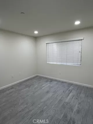 Photo #5: OC26137237 Listing