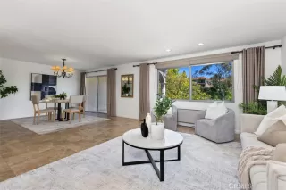 Photo #4: OC26137259 Listing 