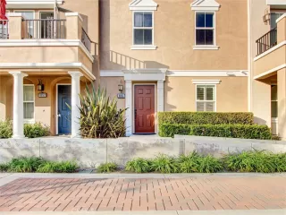 Photo #1: OC26137493 Listing 