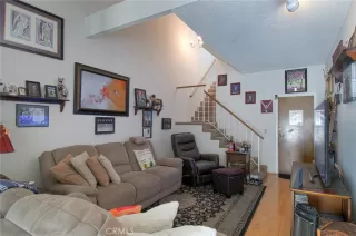 Photo #4: OC26137945 Listing 