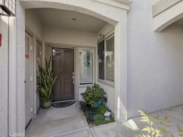MLS: OC26138199 Condo For Sale