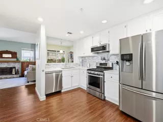 Photo #1: OC26138199 Listing 