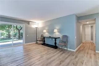 Photo #6: OC26138540 Listing 