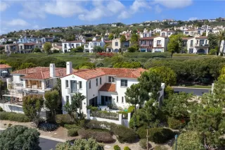 Photo #2: OC26138817 Listing 