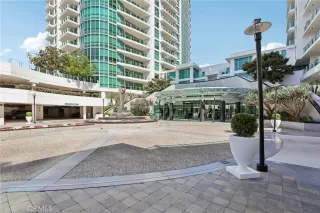 Photo #2: OC26138878 Listing 