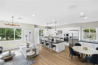 Photo #2: OC26138987 Listing 