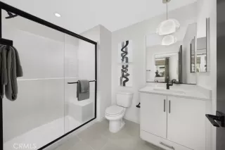 Photo #2: OC26139005 Listing 