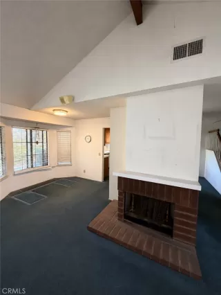Photo #2: OC26139055 Listing 