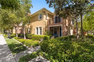Photo #2: OC26139171 Listing 