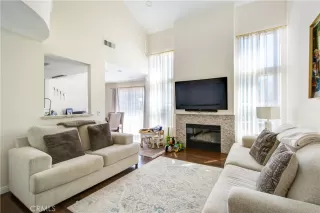 Photo #1: OC26139279 Listing