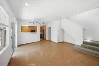 Photo #4: OC26139610 Listing 